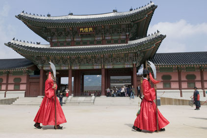 Wachwechsel vor dem Gyeongbokgungpalast Seoul
